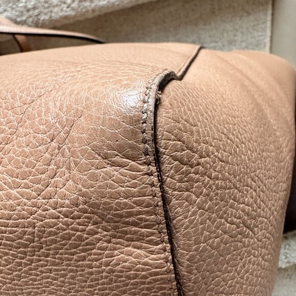 Gucci large swing tote in beige leather with blue accents. - Picture 4 of 10